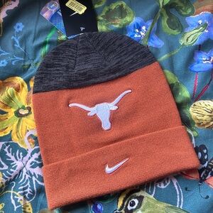 NWT Nike University of Texas Longhorns Burnt Orange and Gray Beanie with Logo